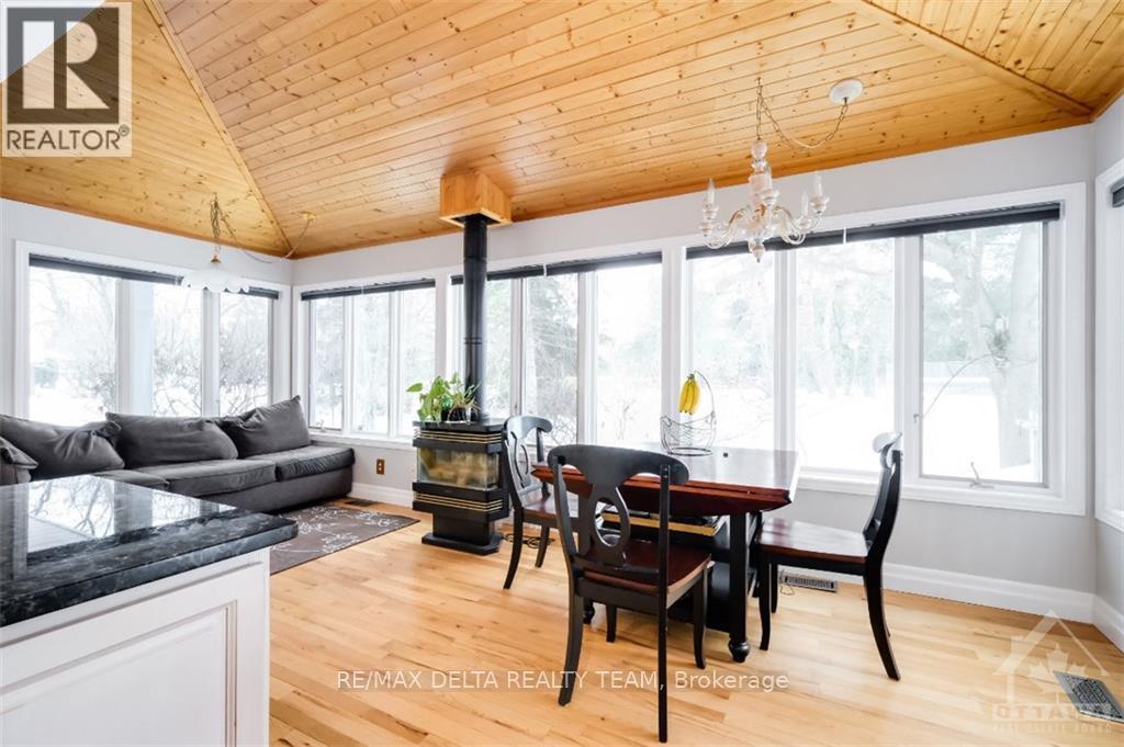 4 Aleutian Road