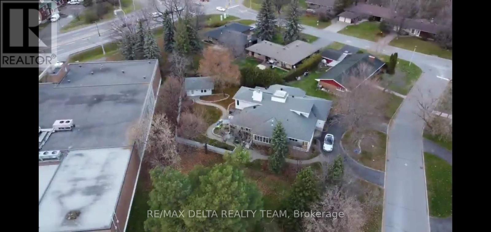4 Aleutian Road