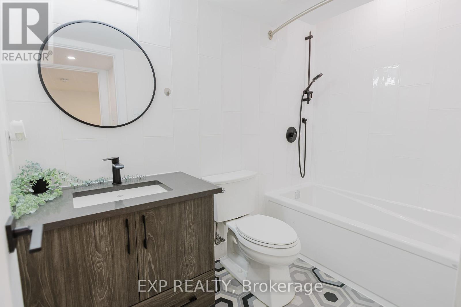 62 Columbus Avenue