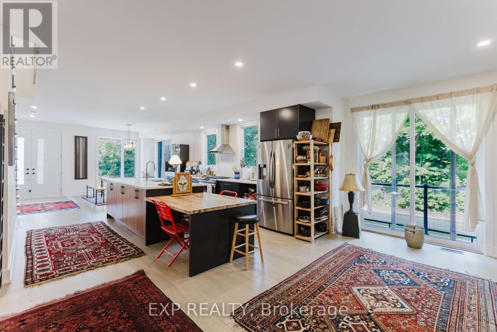 62 Columbus Avenue