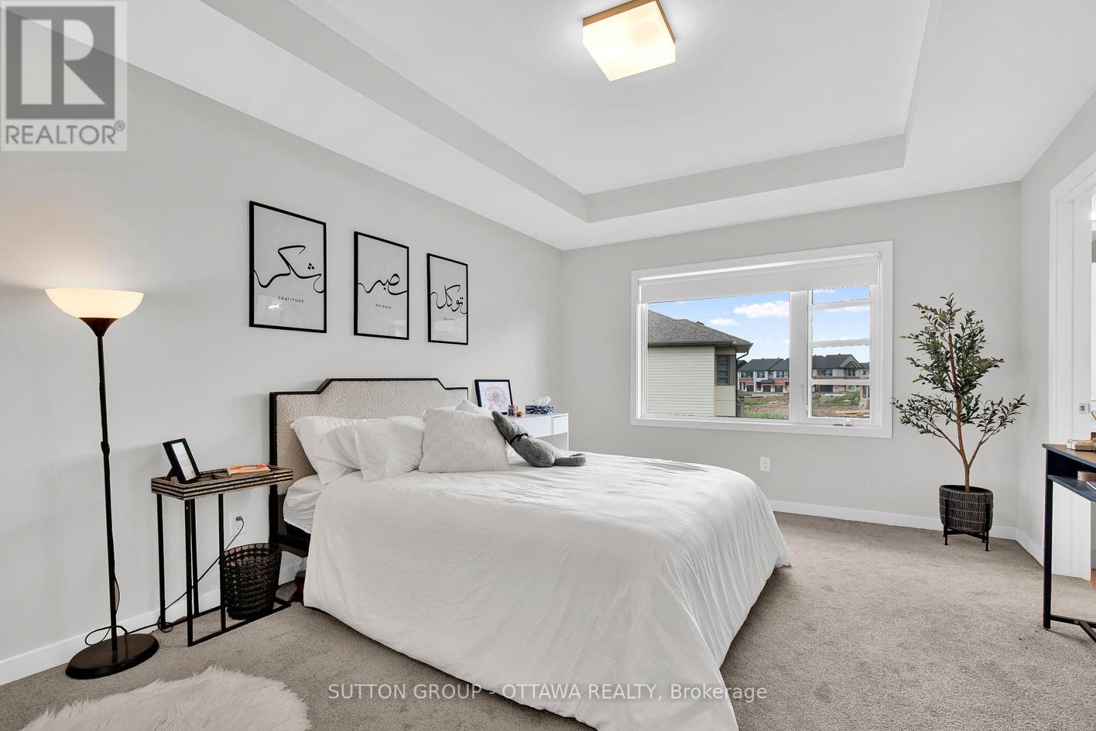737 Acai Way