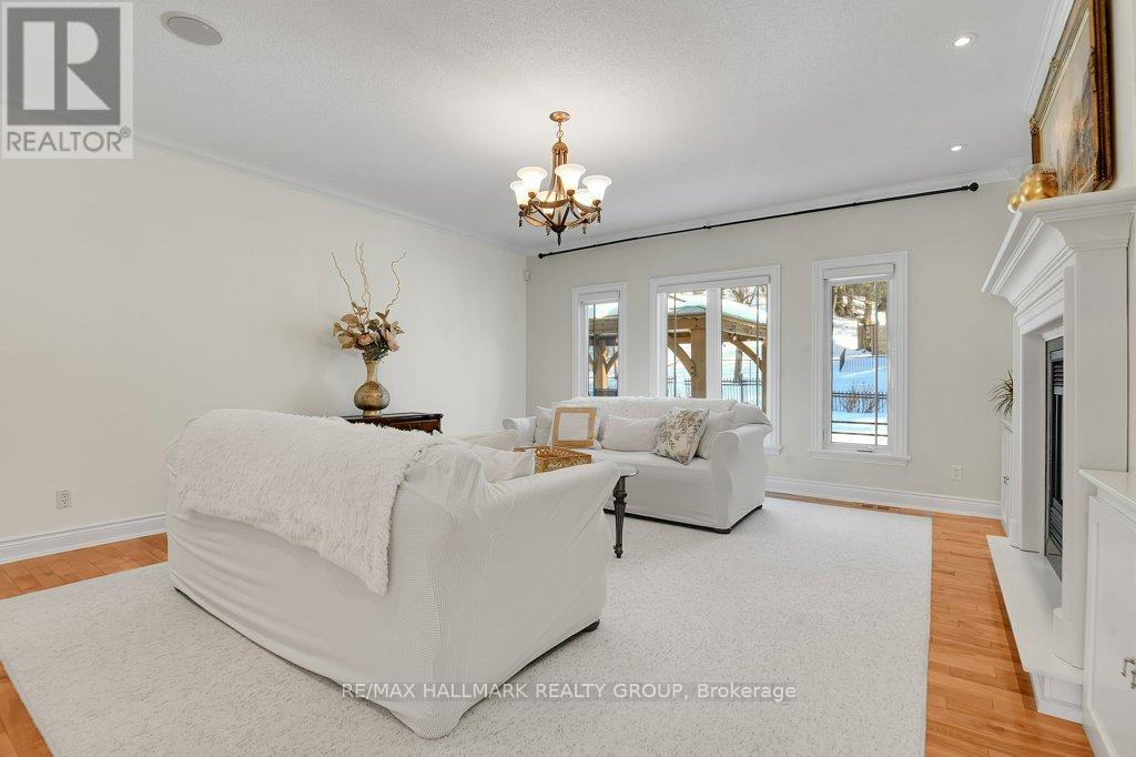 2680 Pierrette Drive