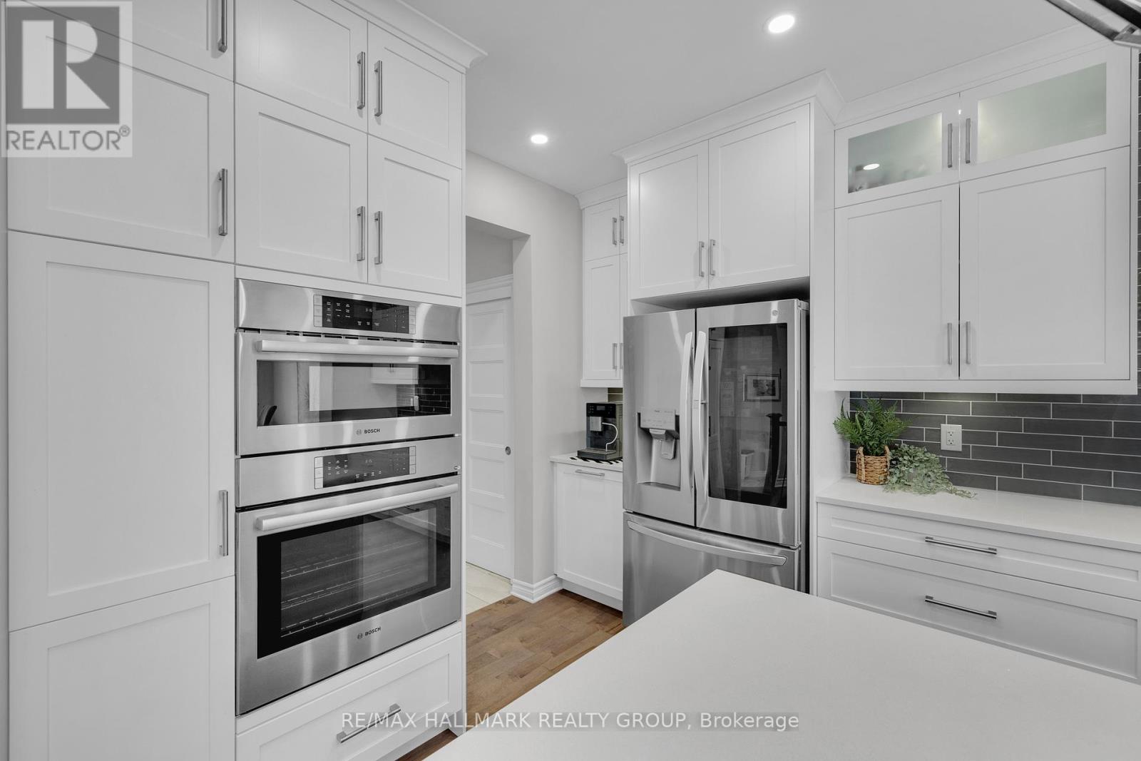 215 Blackhorse Drive