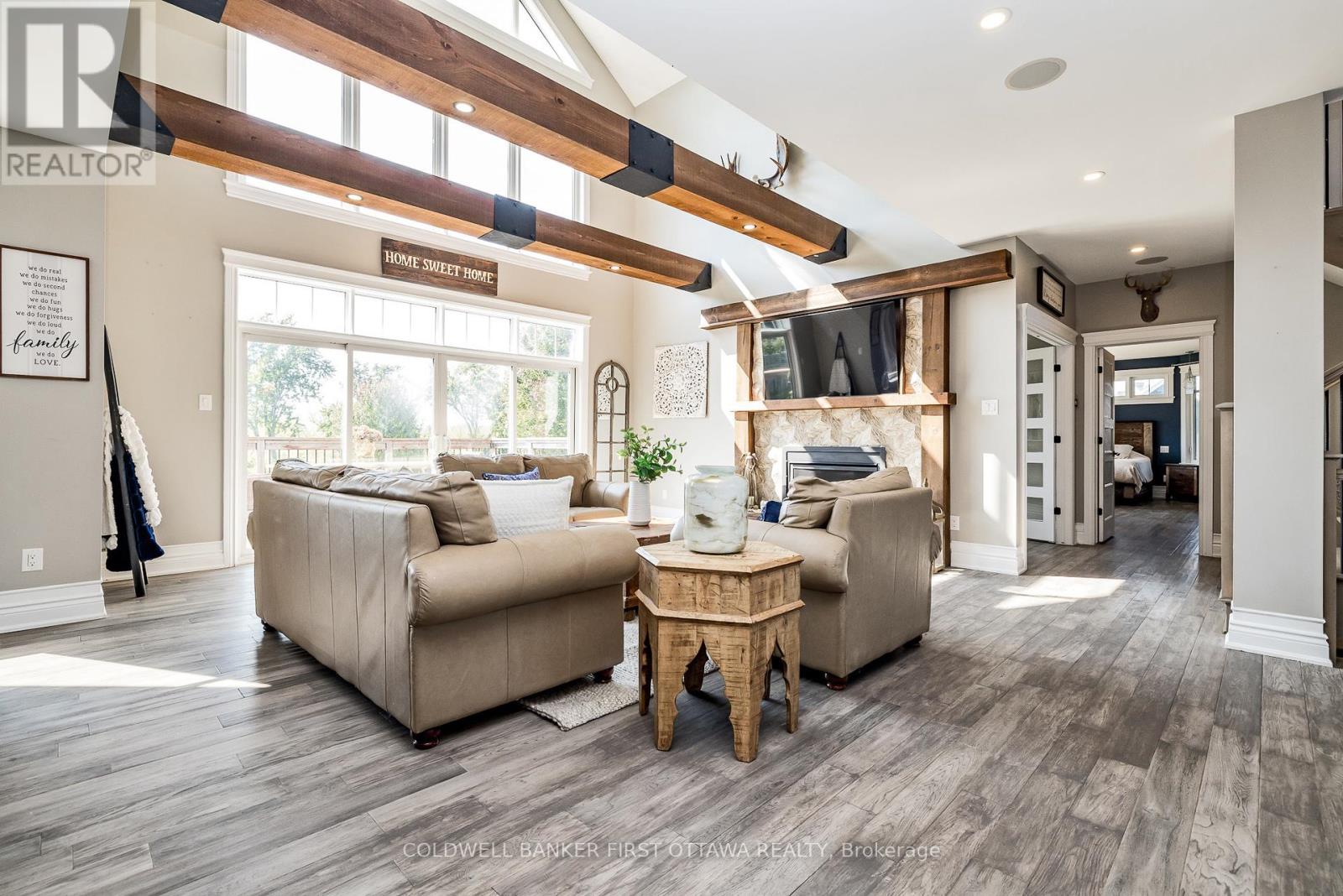 225 Hillcrest Drive
