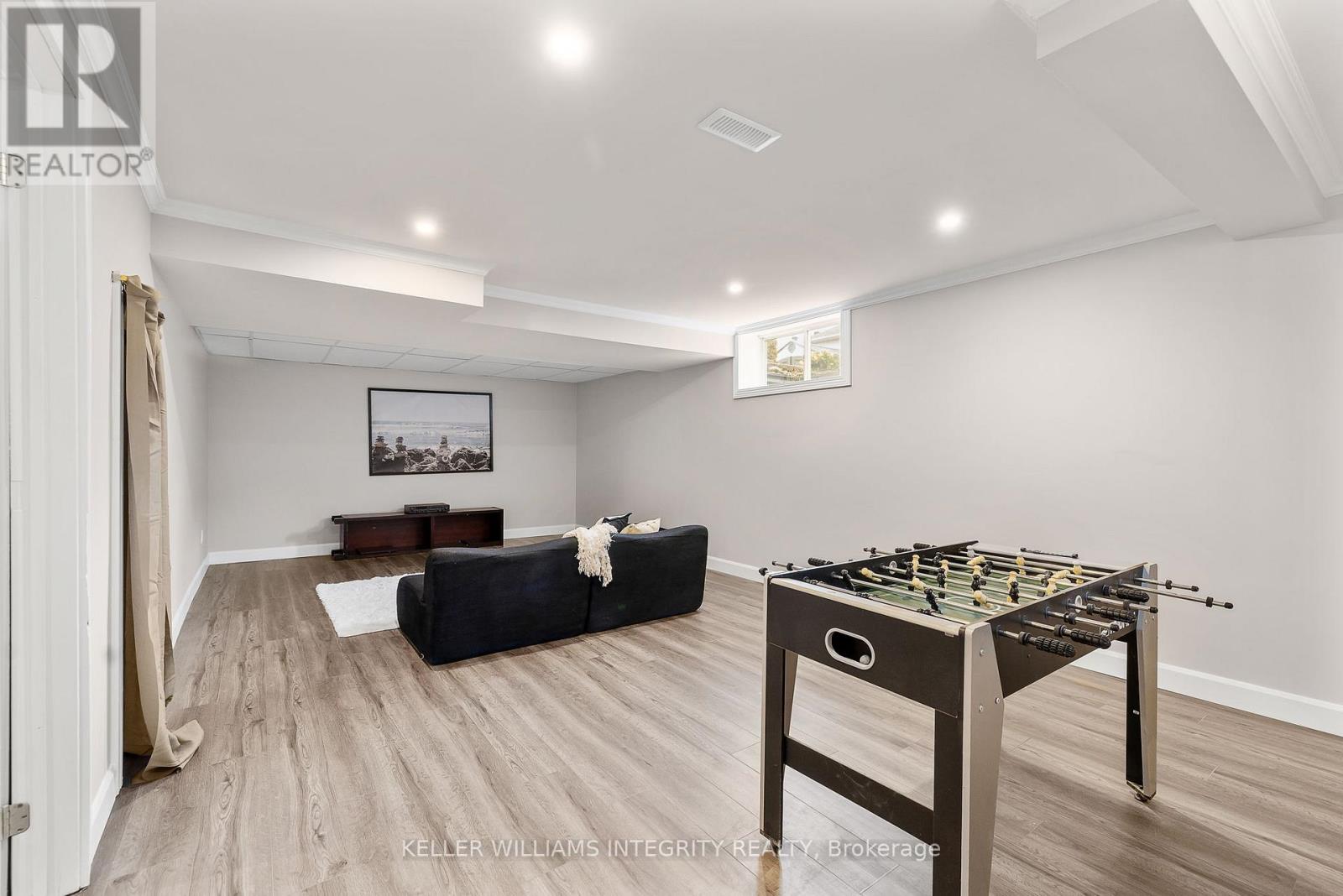 644 Devonwood Circle