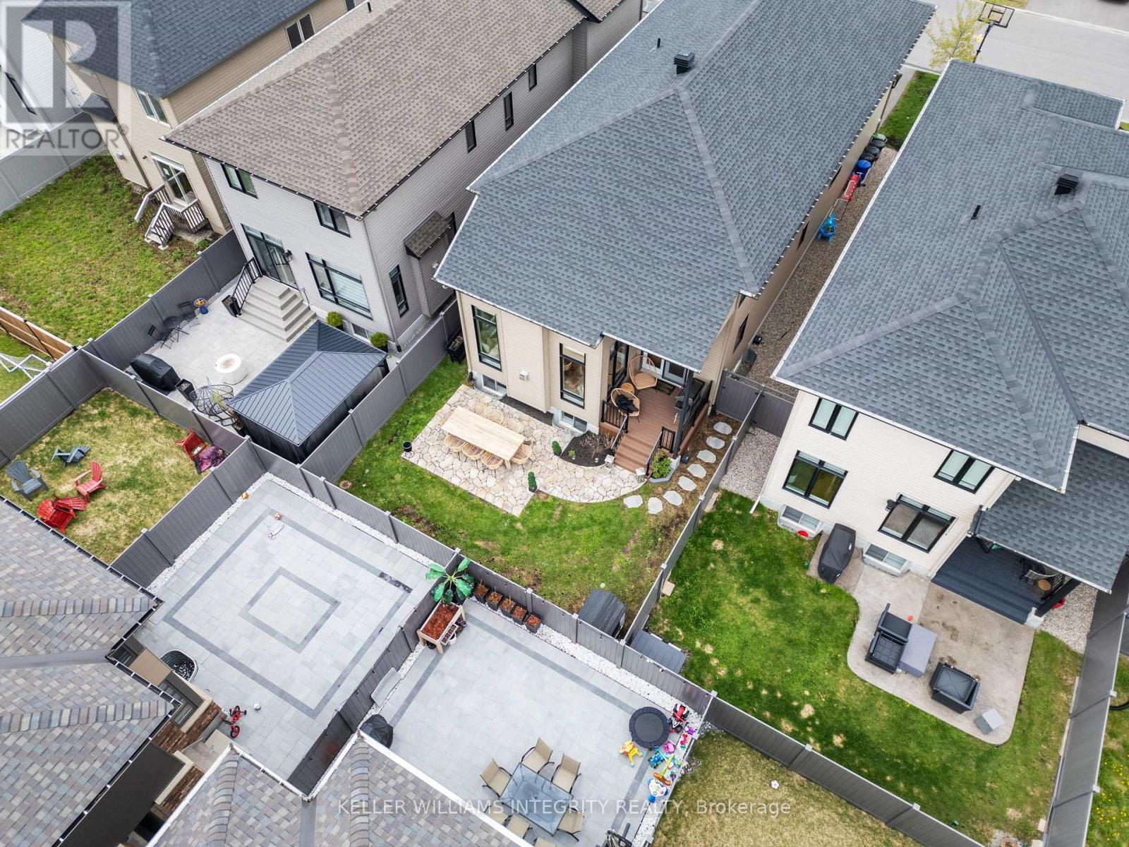 644 Devonwood Circle