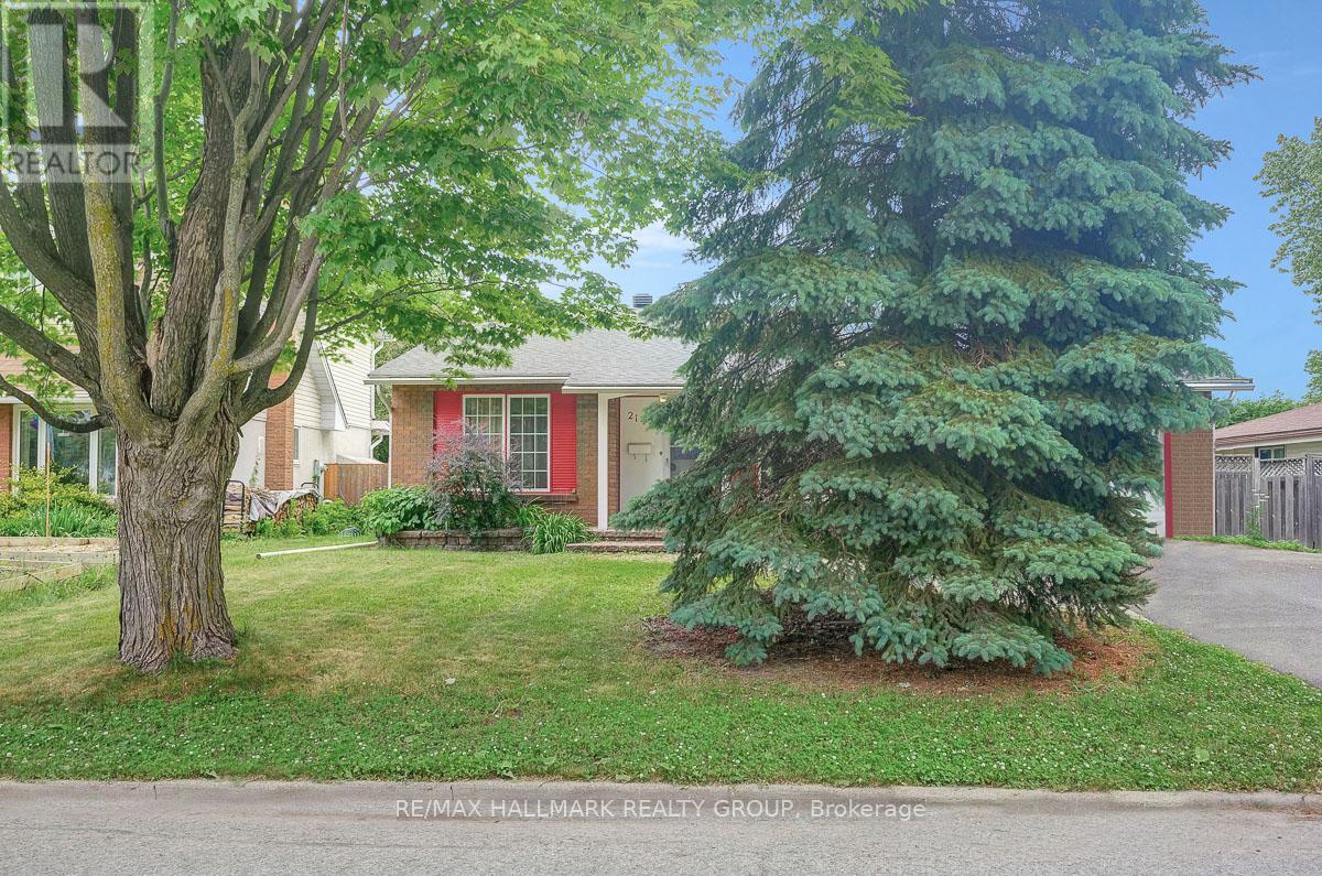 2149 Hubbard Crescent
