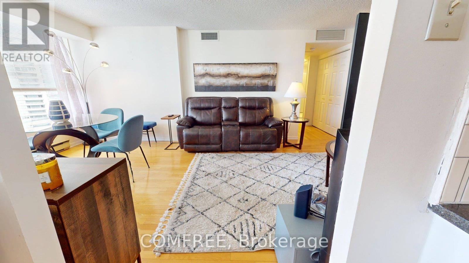 2303 - 1510 Riverside Drive