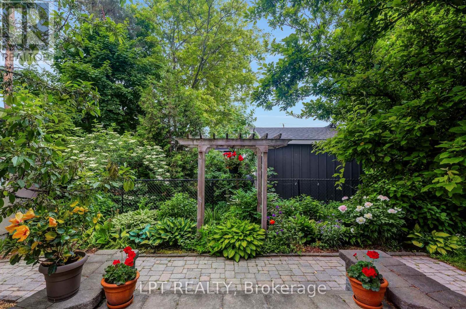 10a Ashburn Drive
