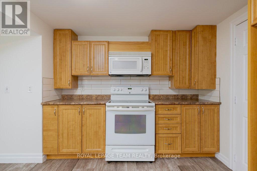 517 Donald B. Munro Drive
