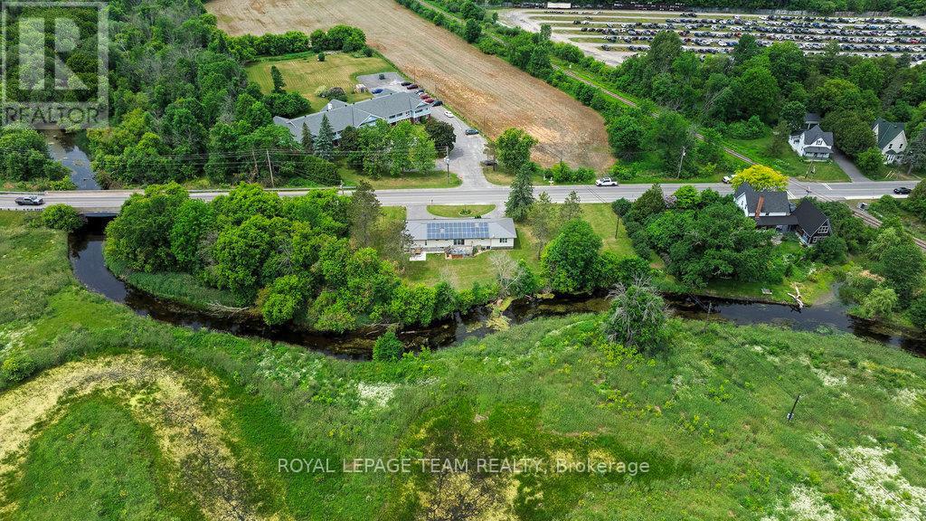 517 Donald B. Munro Drive