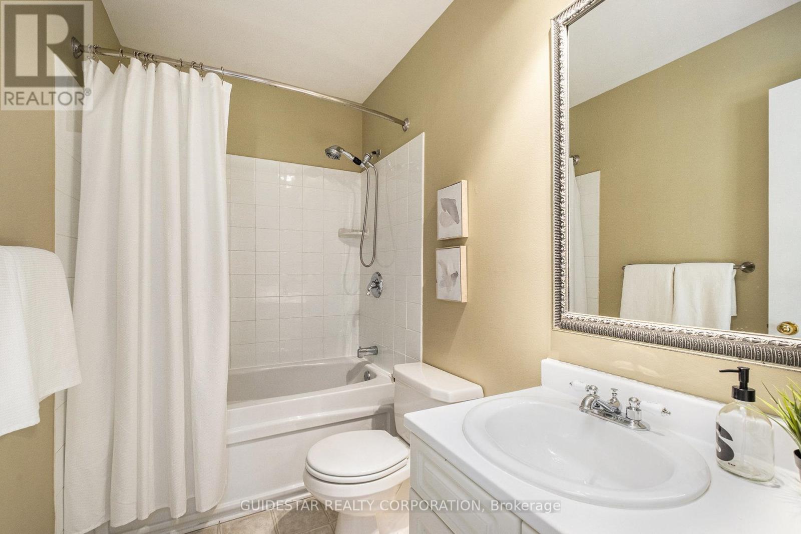 5336 Mclean Crescent