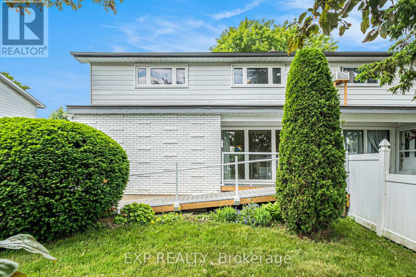 75 Chesterton Drive