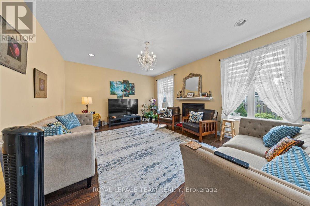 12 Sunvale Way