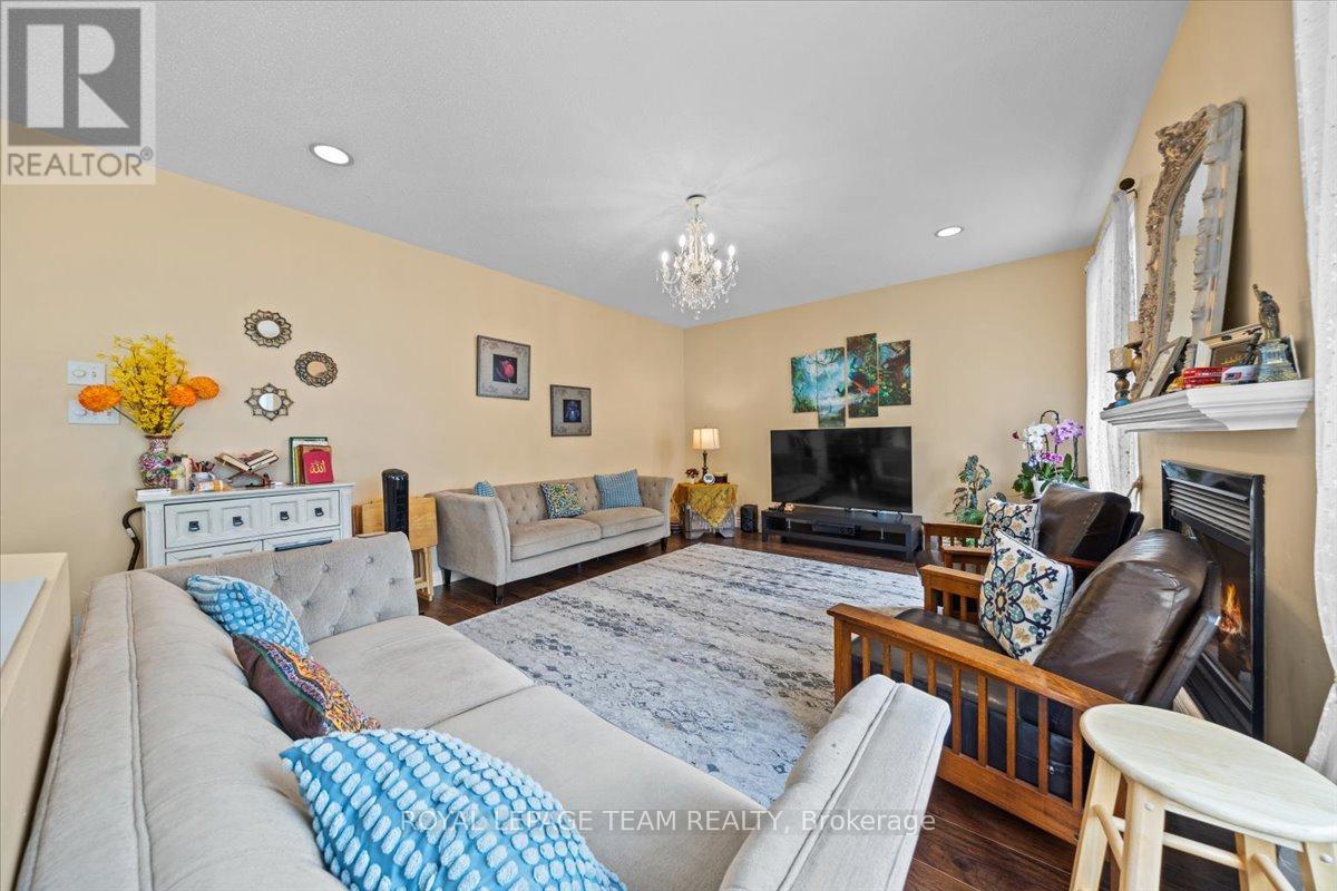 12 Sunvale Way
