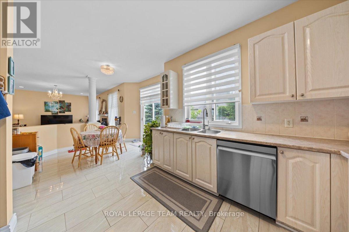 12 Sunvale Way