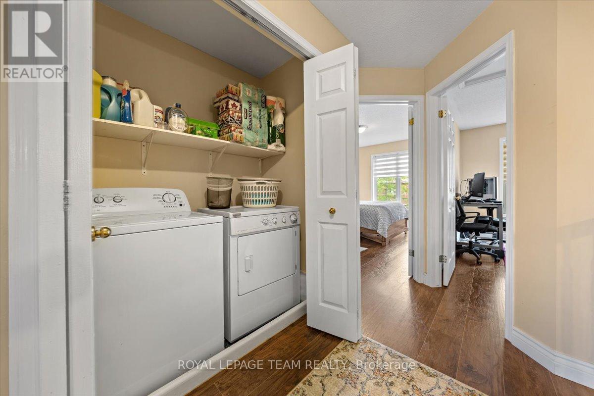 12 Sunvale Way