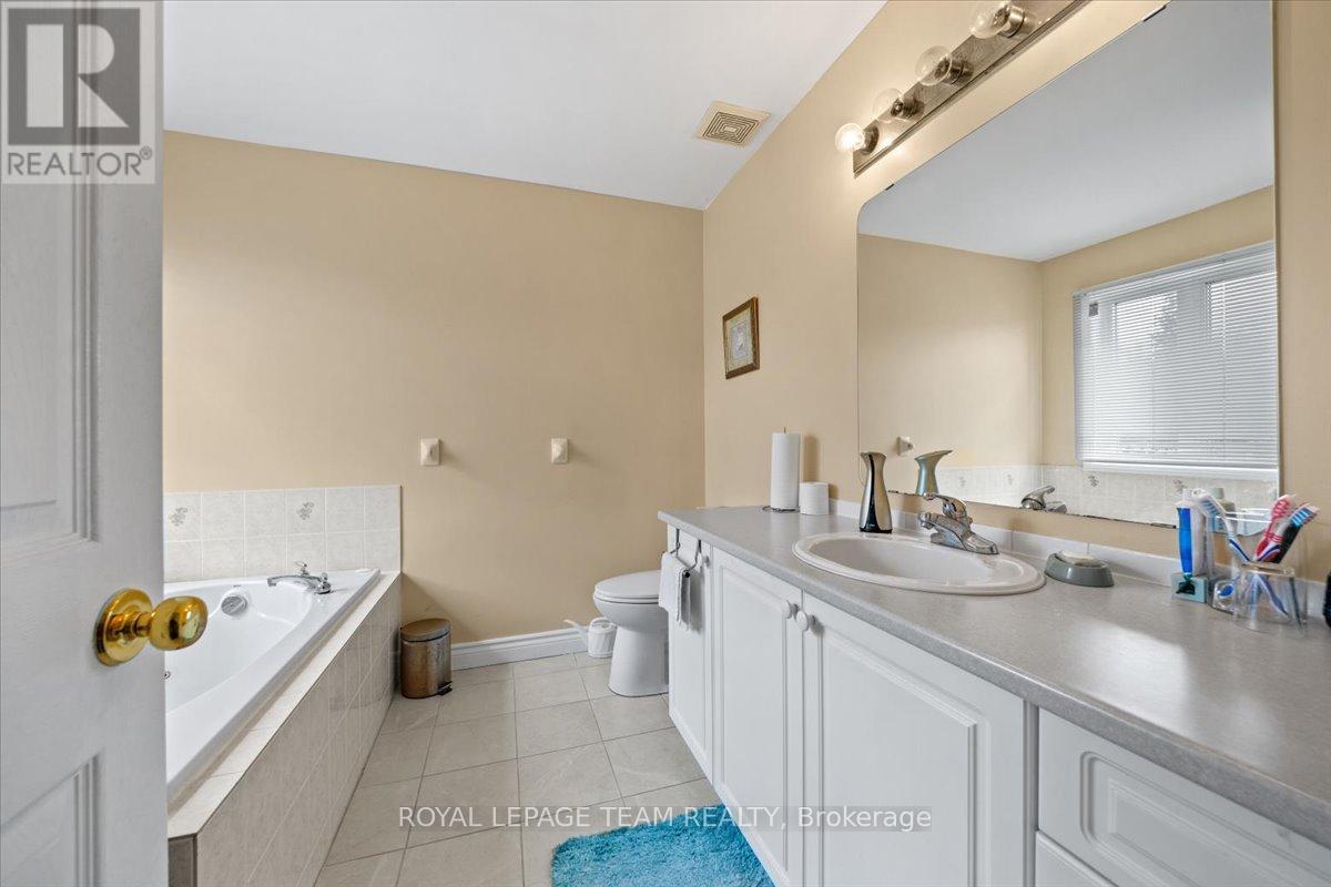 12 Sunvale Way