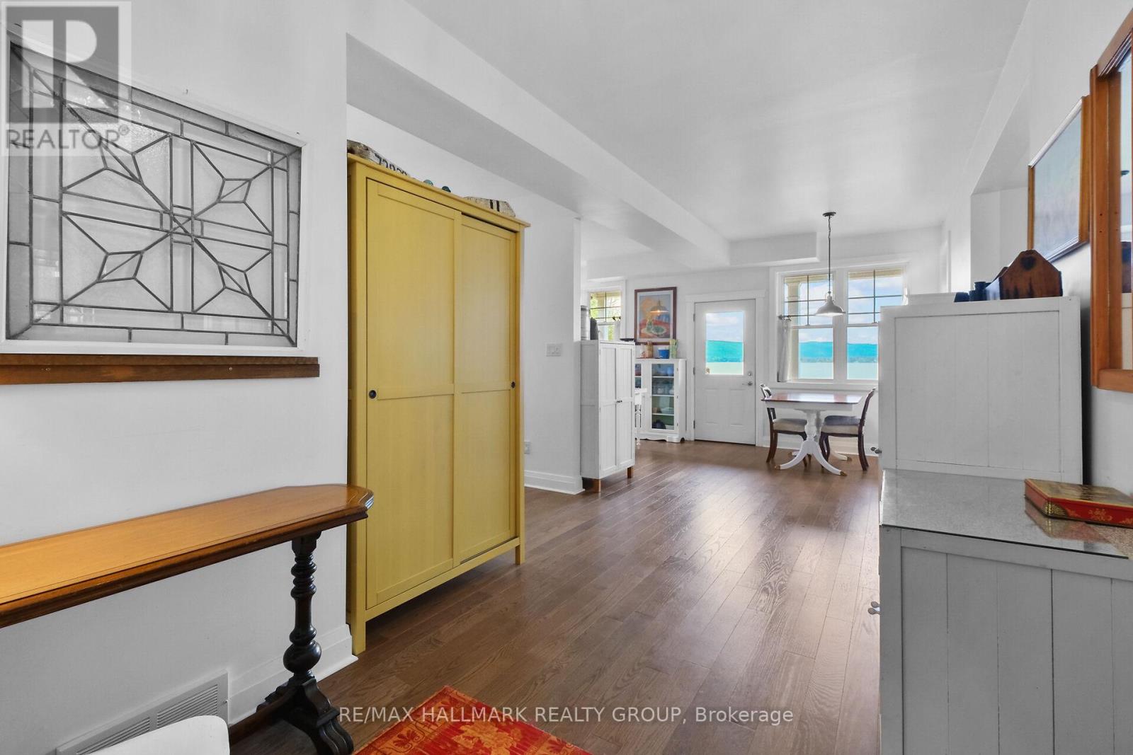 500 Bayview Drive