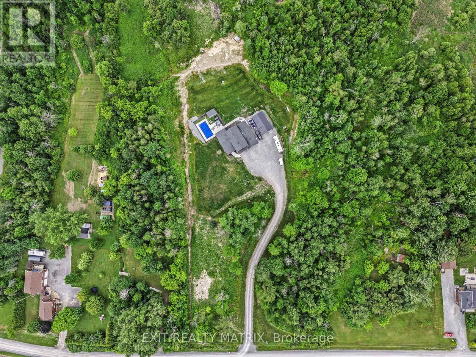 3253 Maisonneuve Road