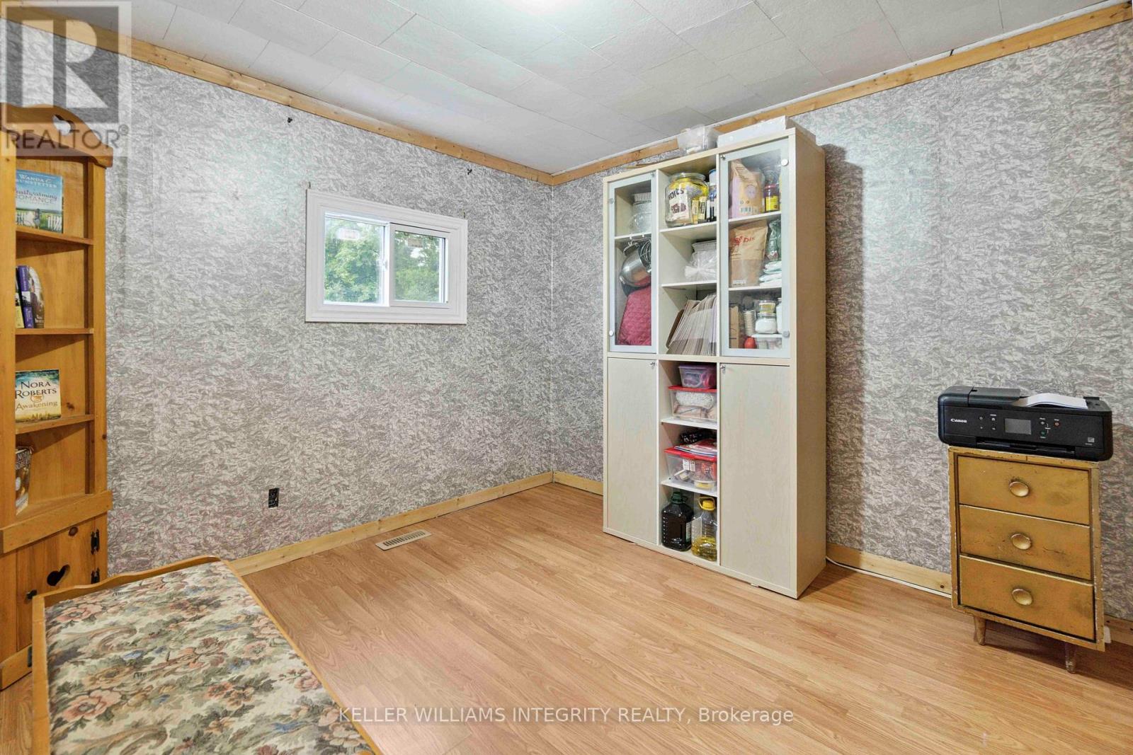 295 Glenview Road