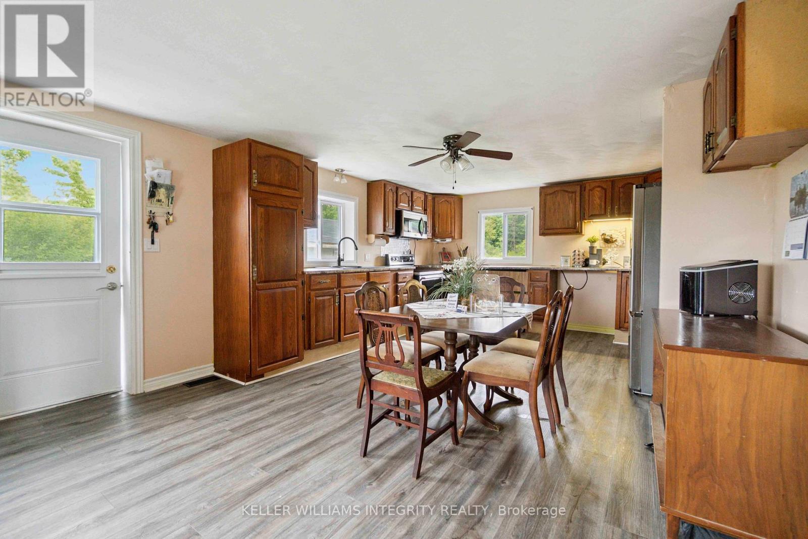 295 Glenview Road