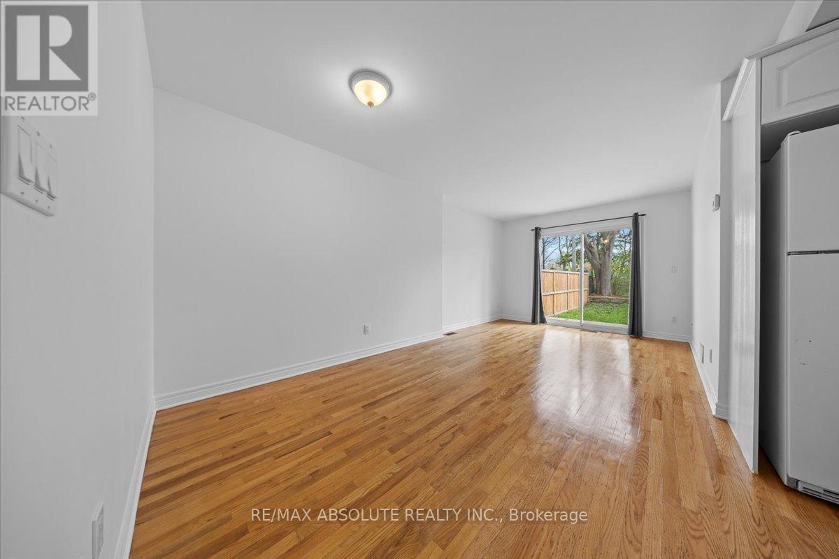 142 Lees Avenue