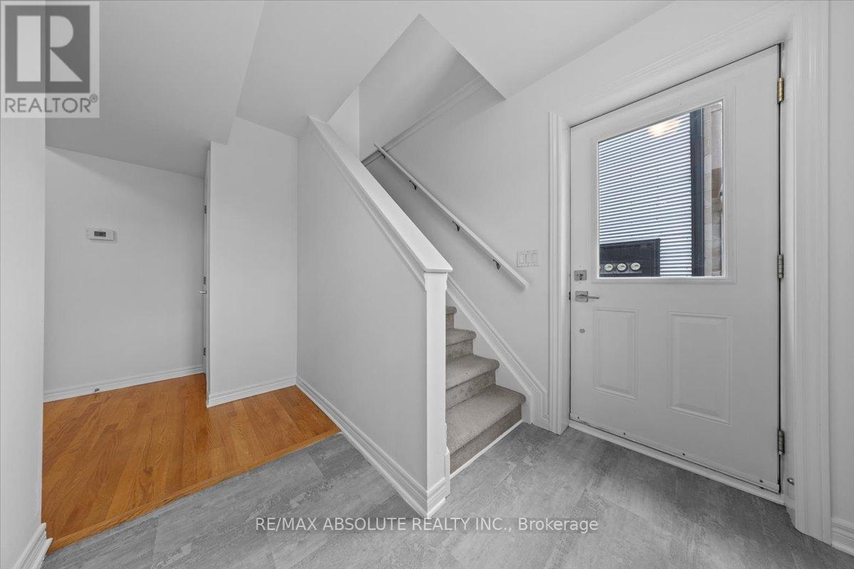 142 Lees Avenue