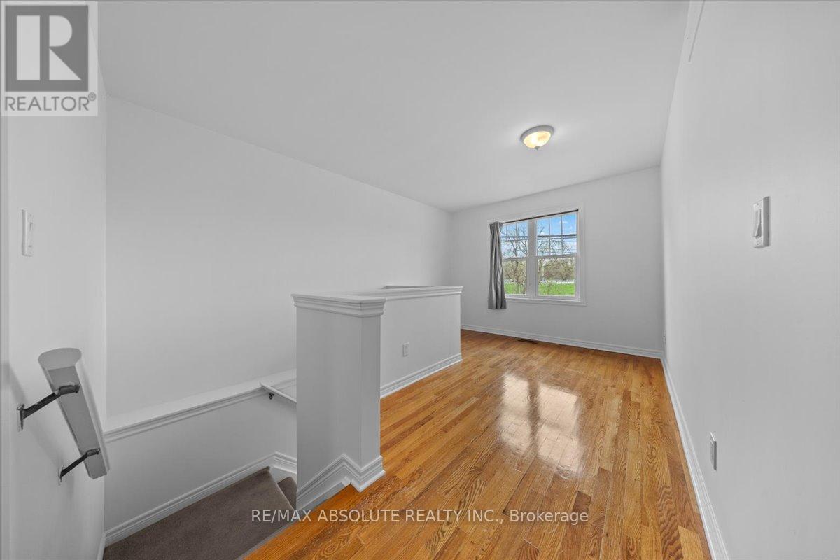 142 Lees Avenue