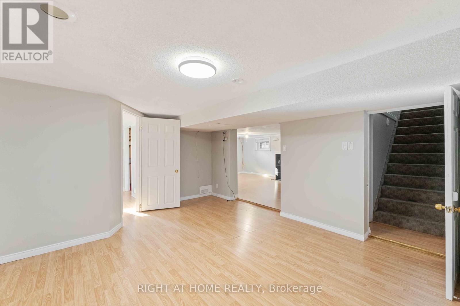 599 Donald Street
