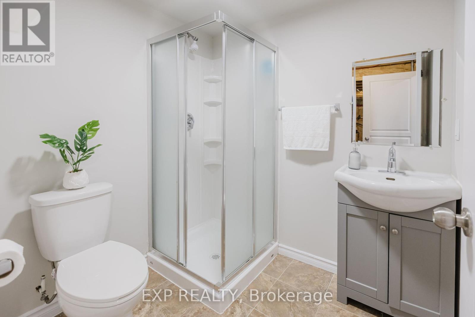 116 Popplewell Crescent