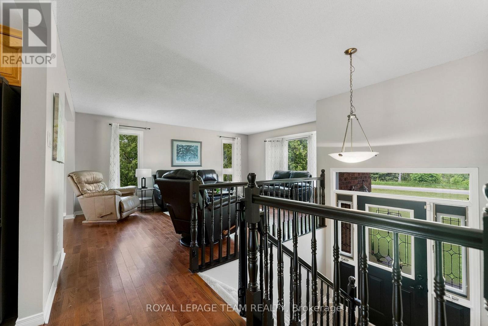 79 Mountain View Road