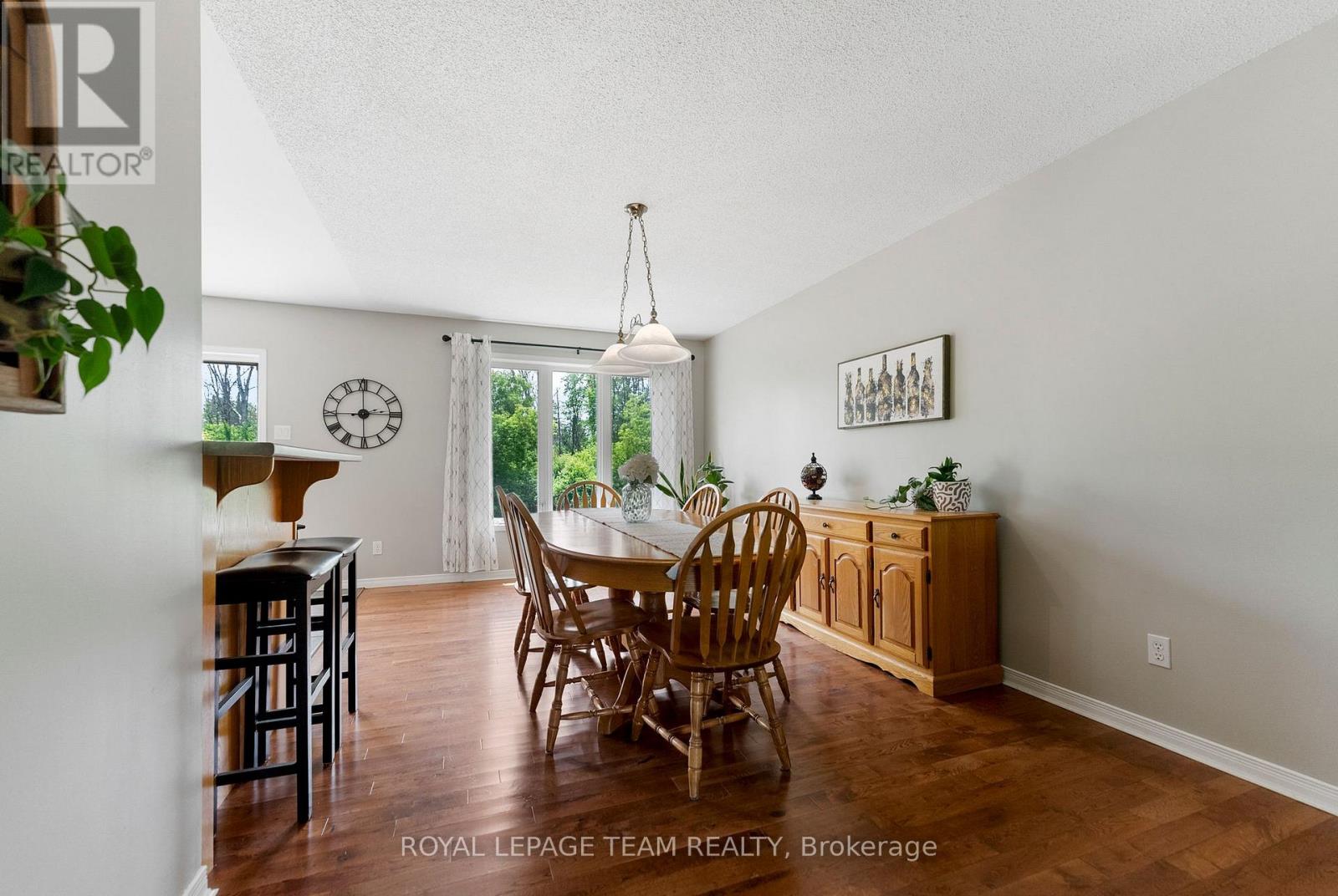 79 Mountain View Road