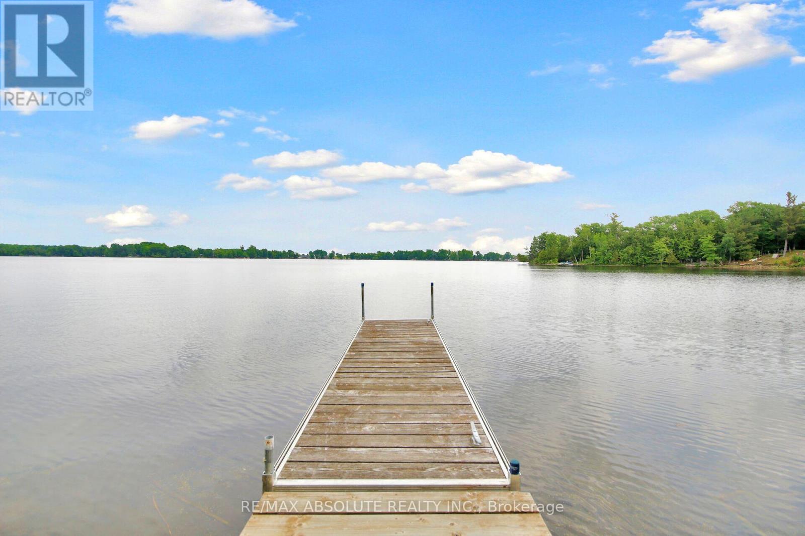 210 Pickerel Point Road