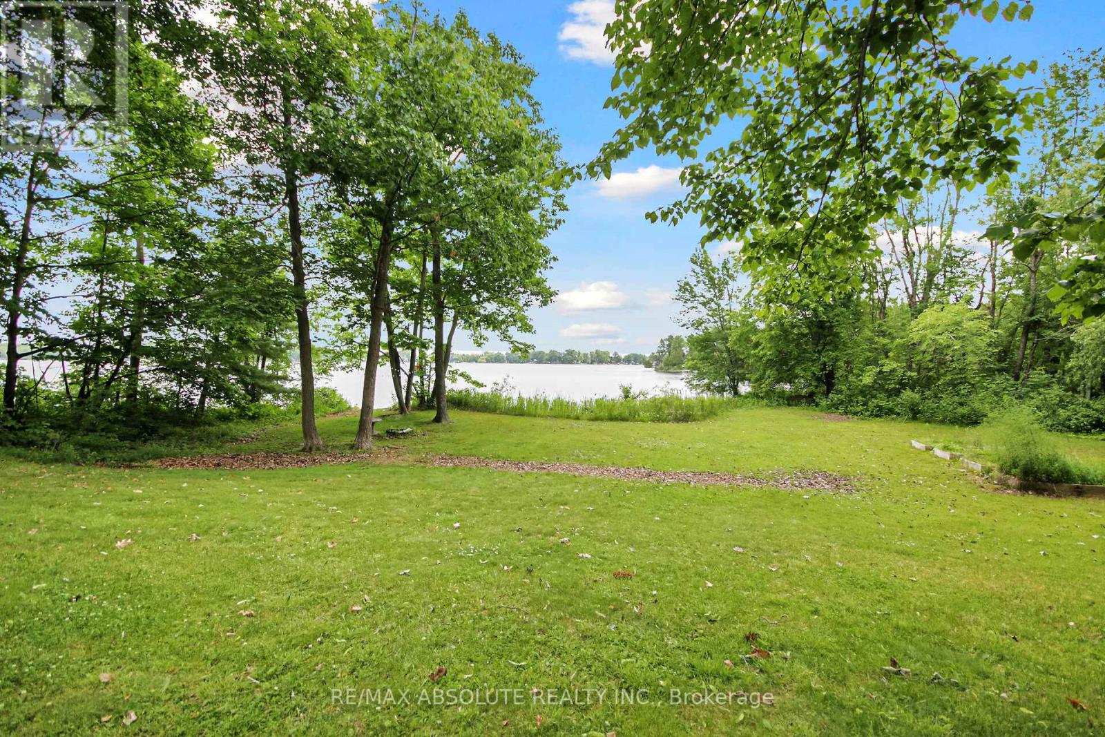 210 Pickerel Point Road