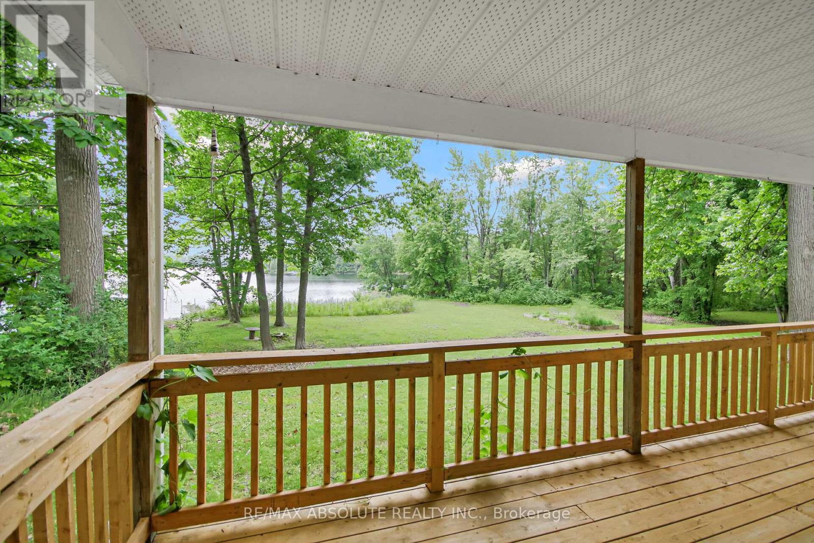 210 Pickerel Point Road