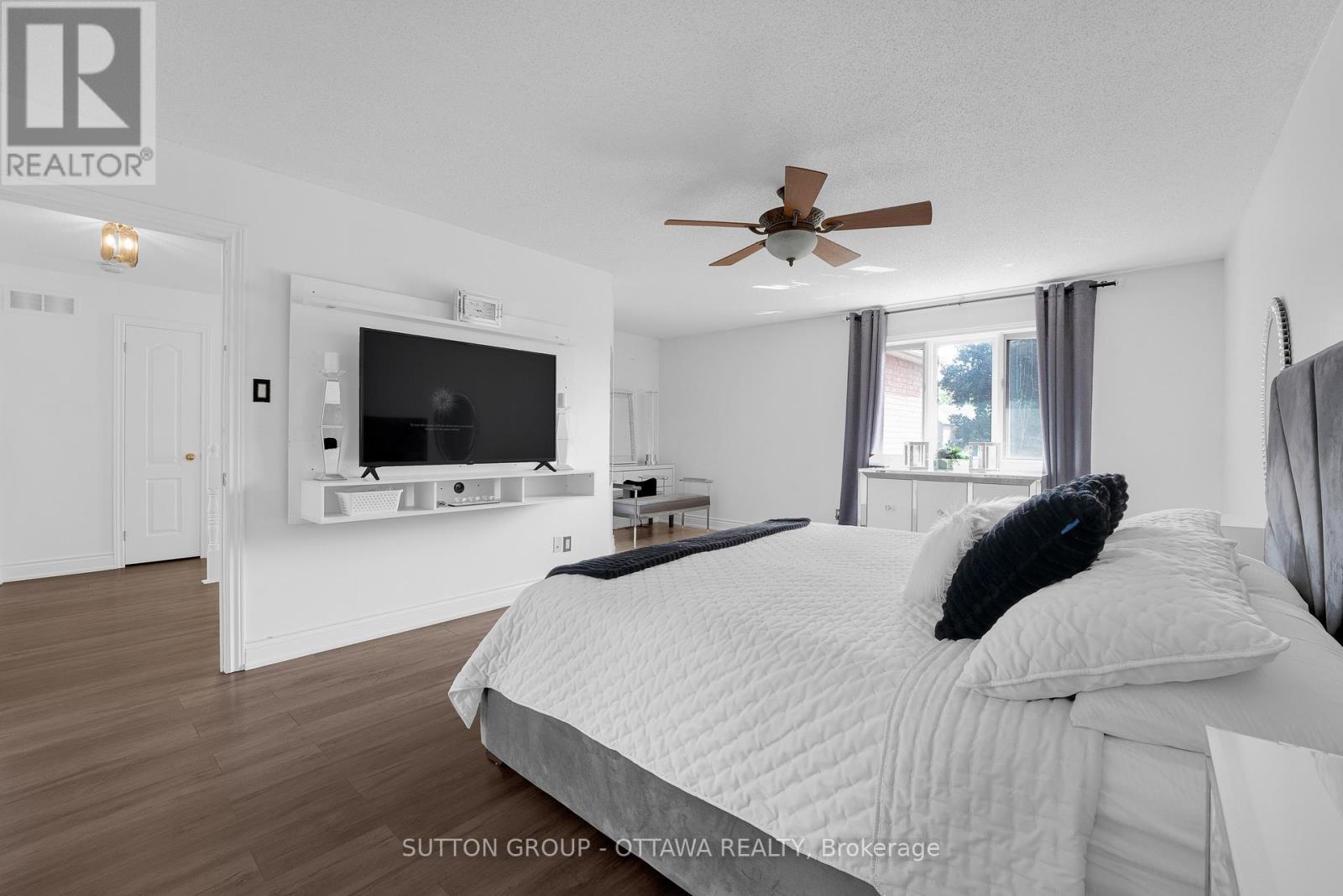 2163 Johnston Road