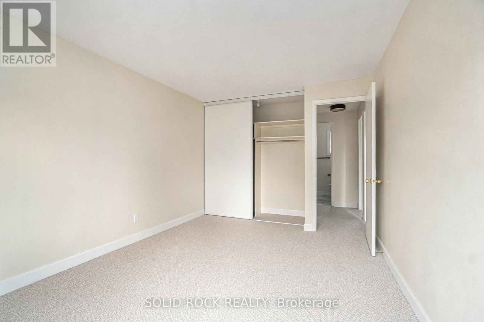 33 Thistledown Court