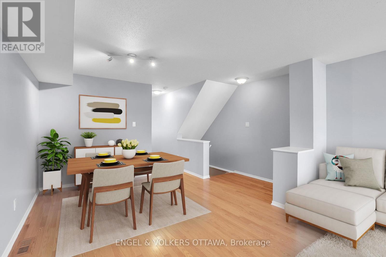 10 - 811 Longfields Drive