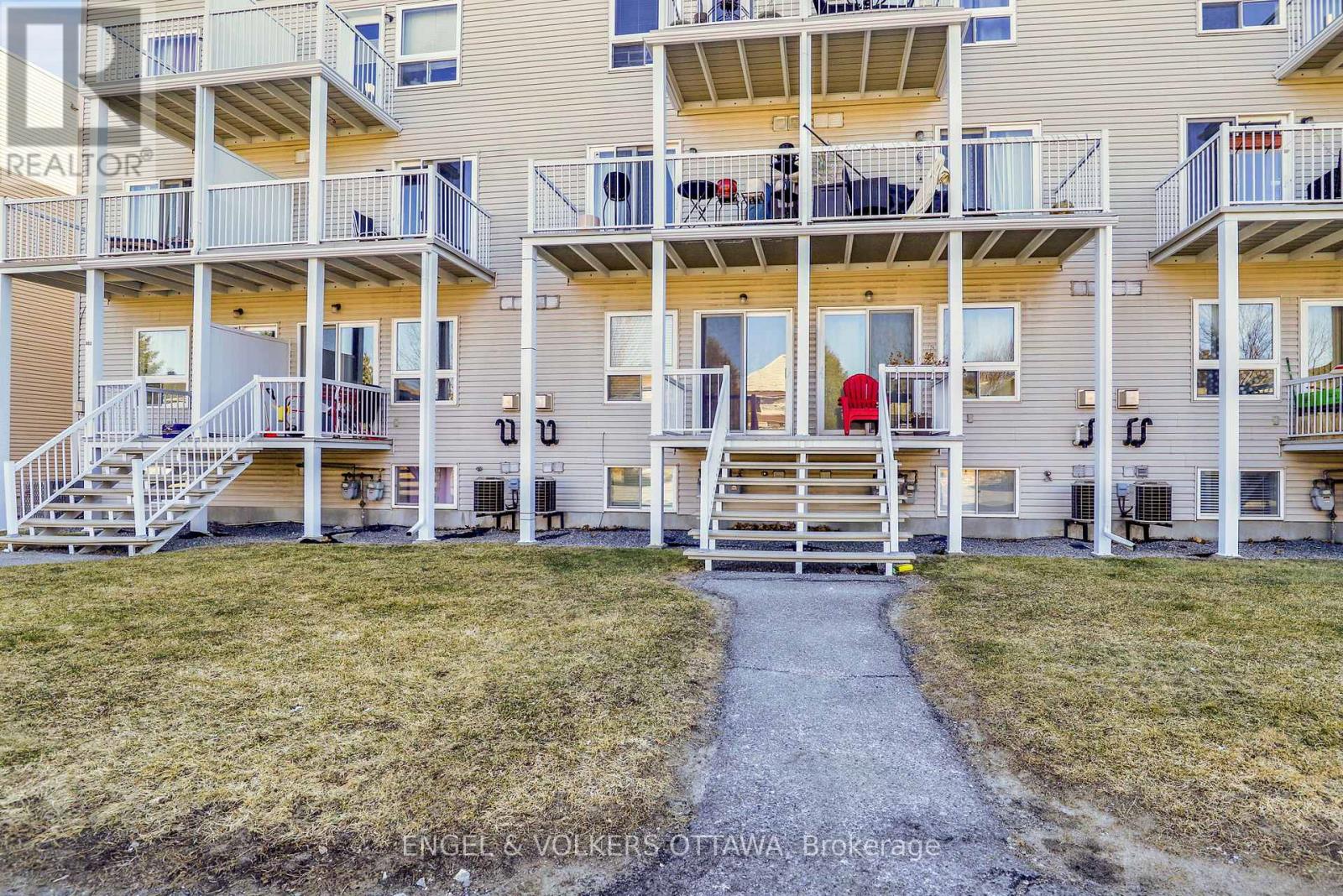10 - 811 Longfields Drive