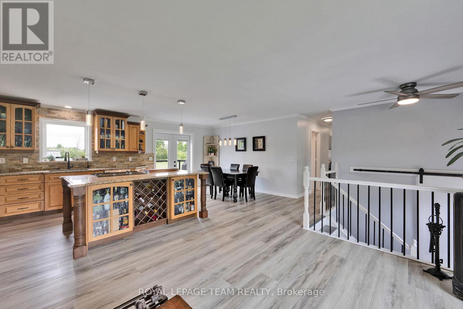 883 Craig Road