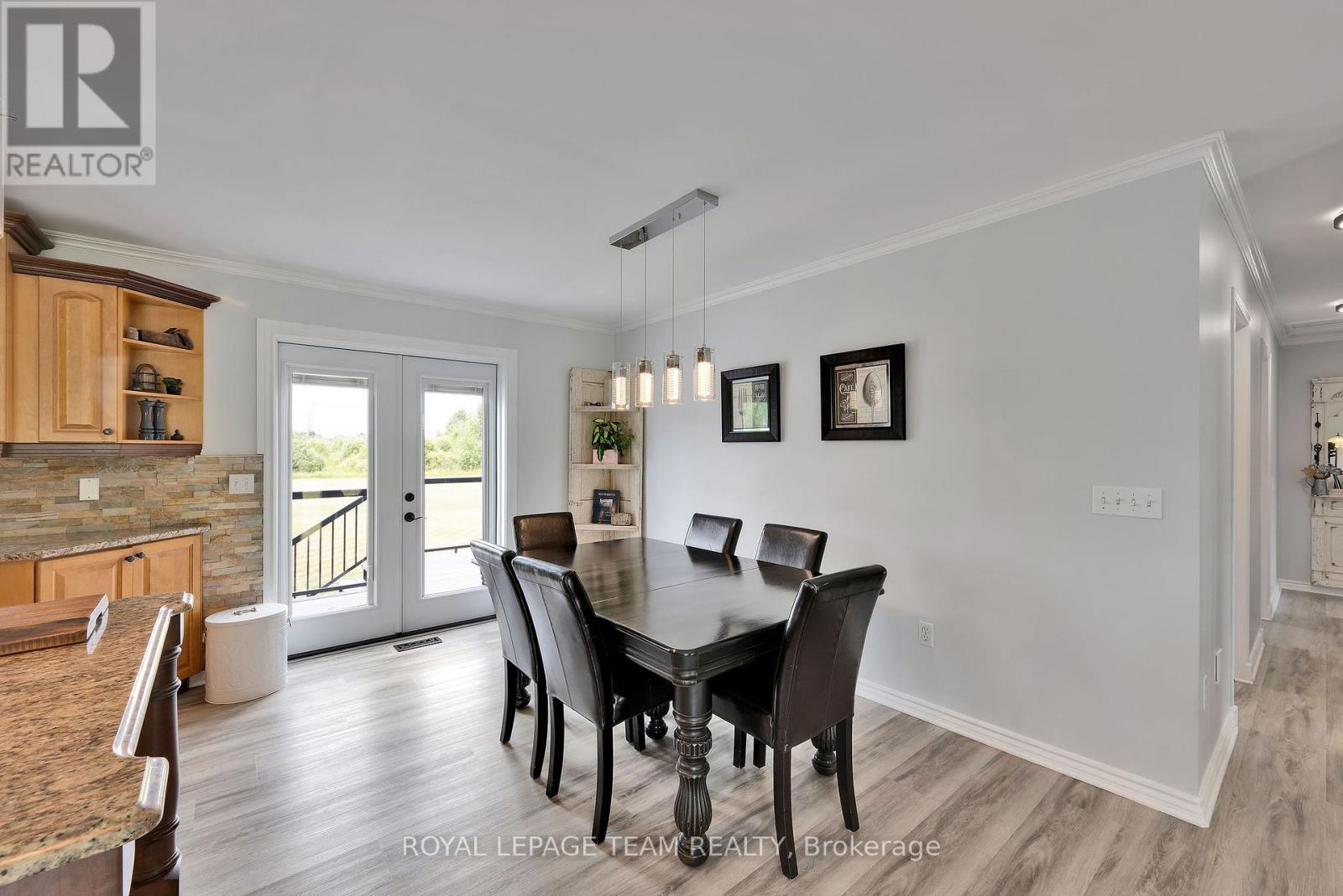883 Craig Road