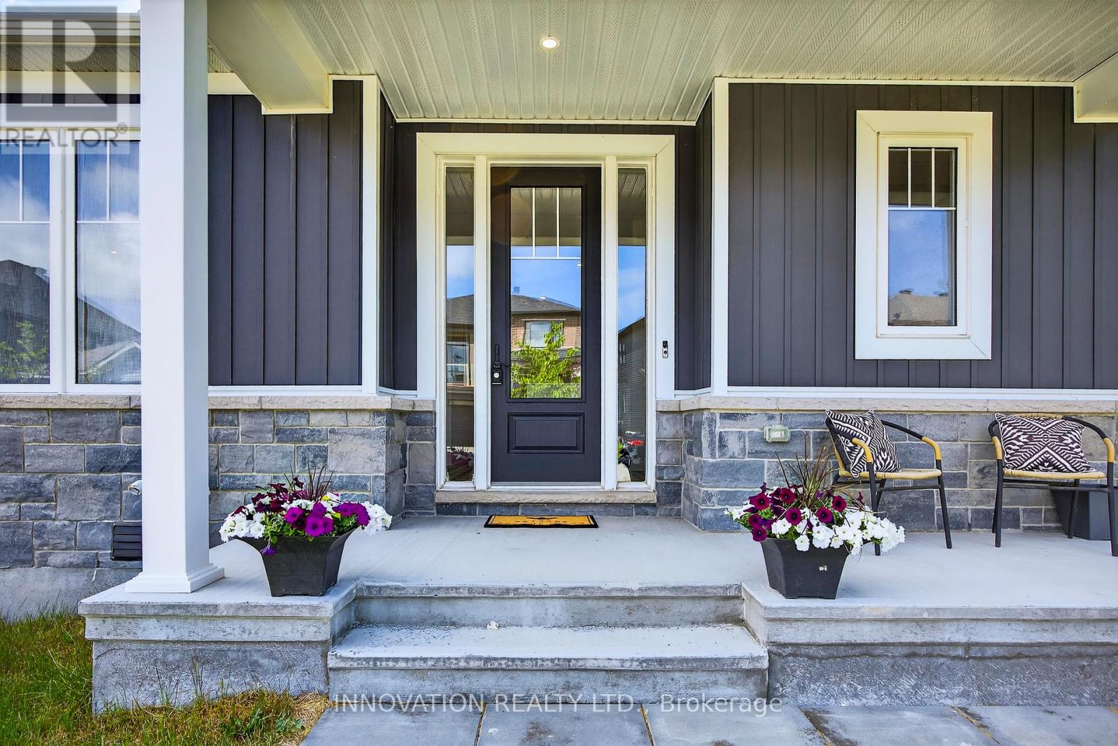 814 Companion Crescent