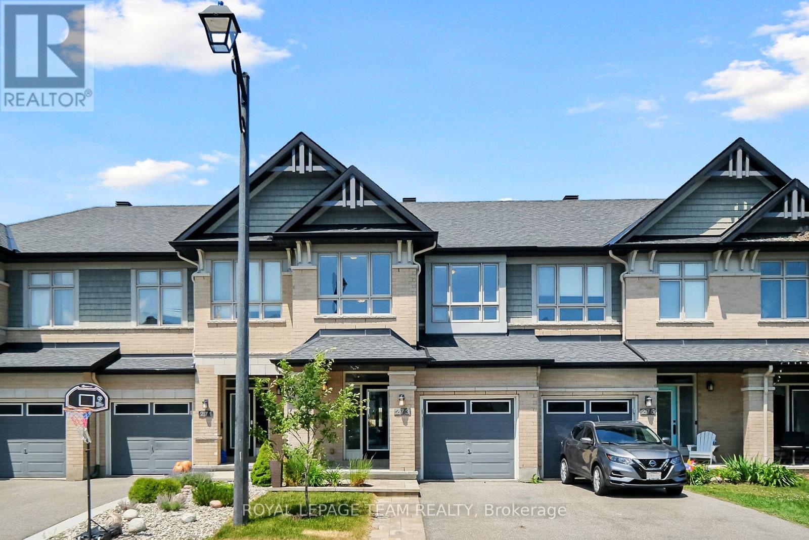 273 Shinleaf Crescent