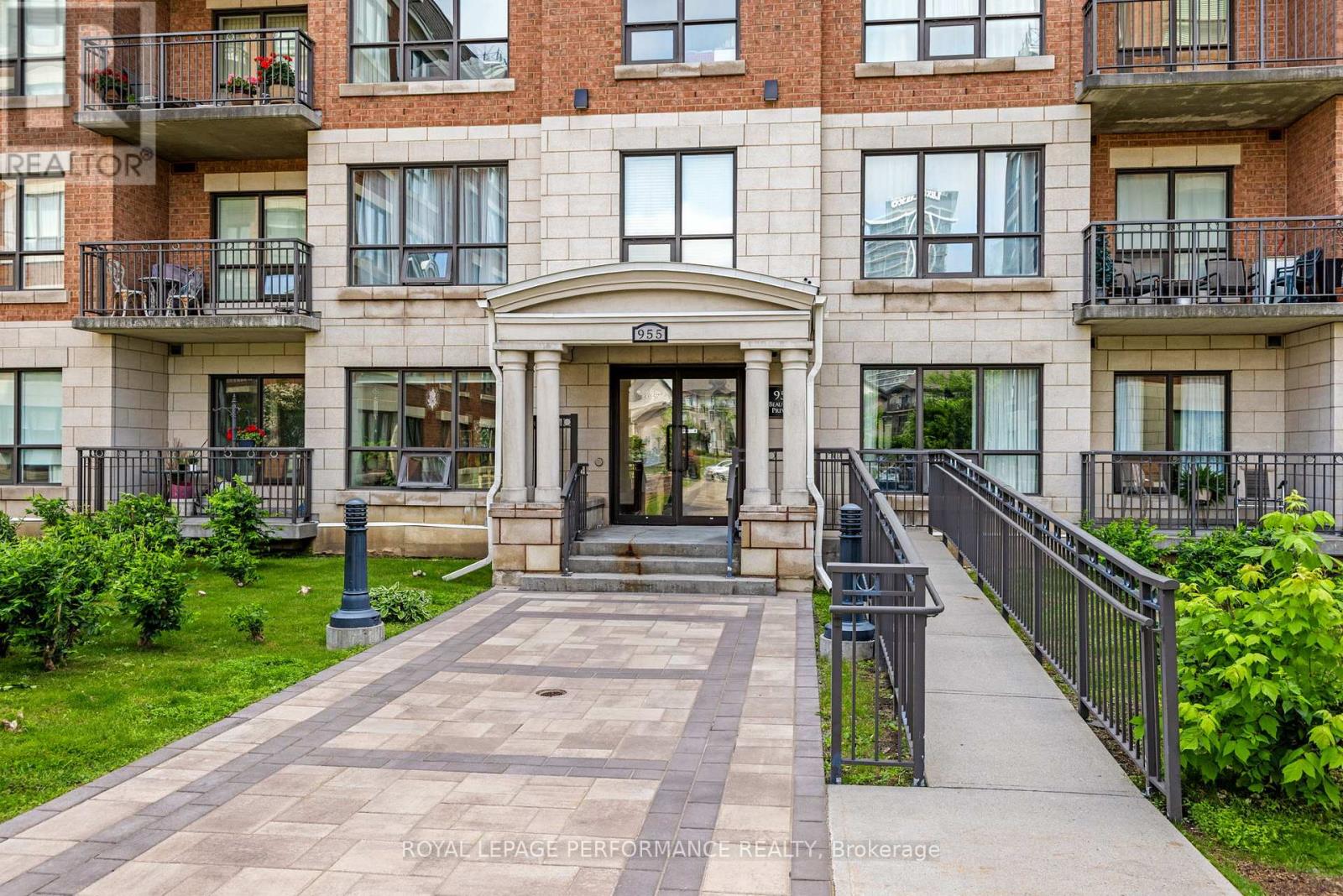 610 - 955 Beauparc Private