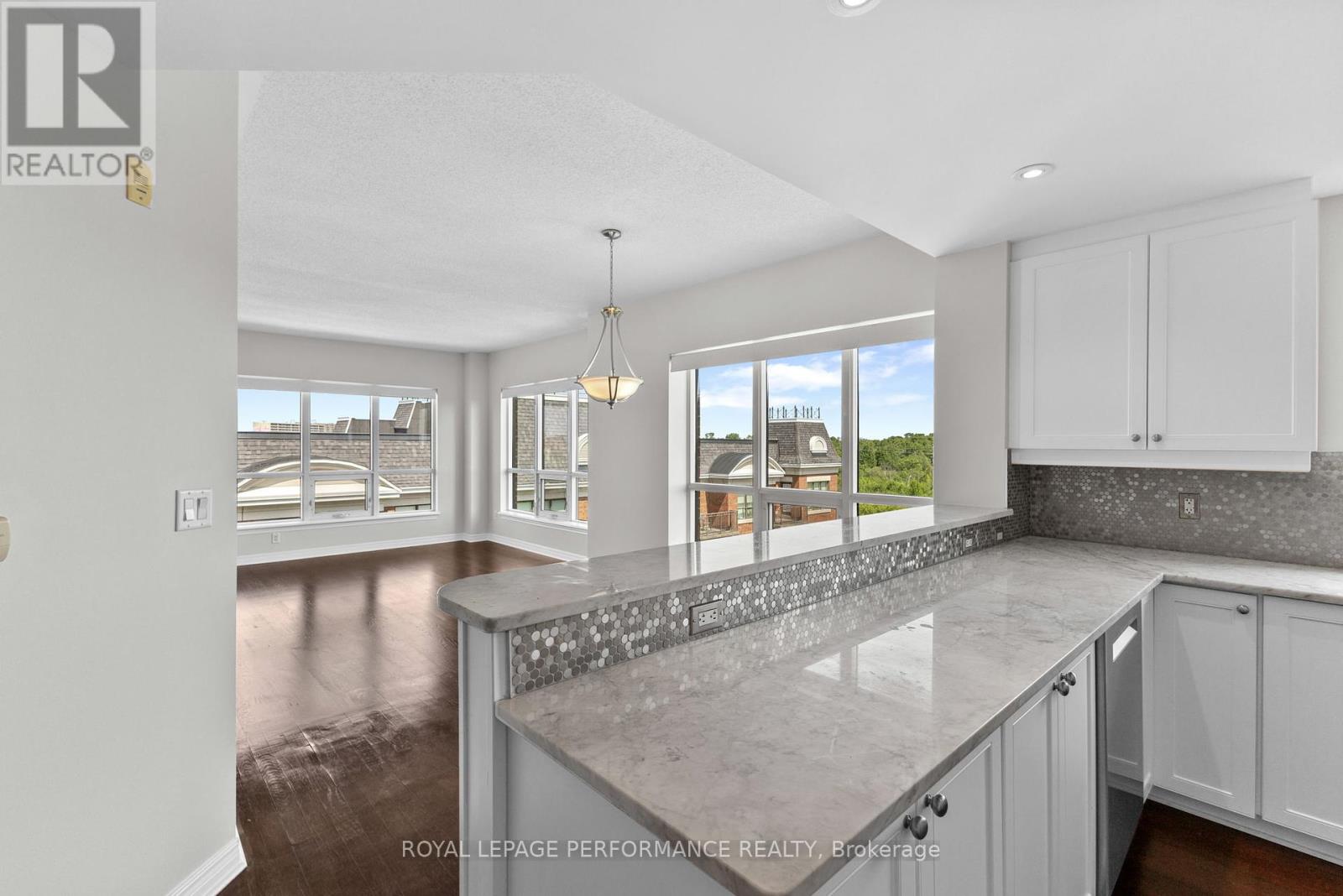 610 - 955 Beauparc Private