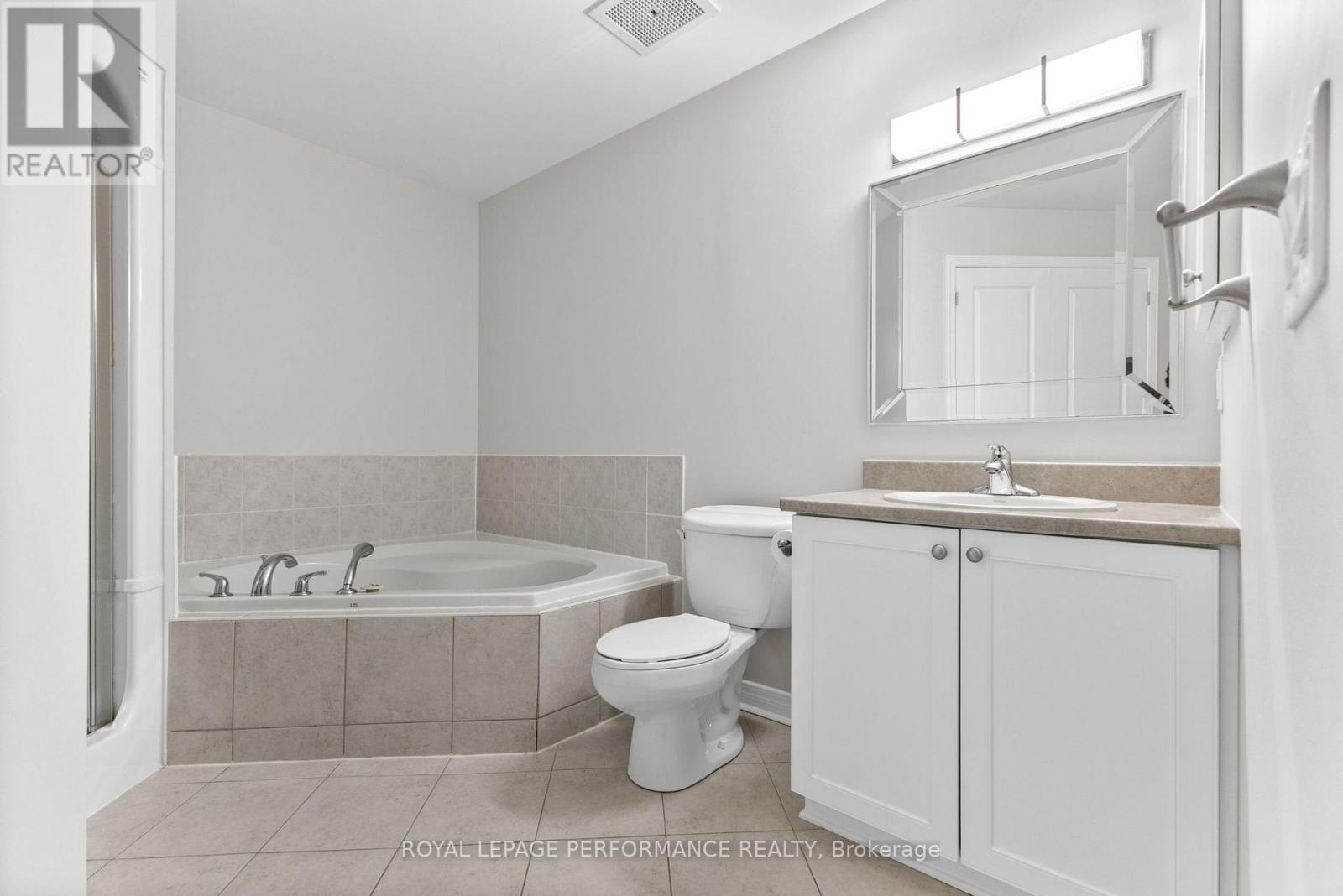 610 - 955 Beauparc Private