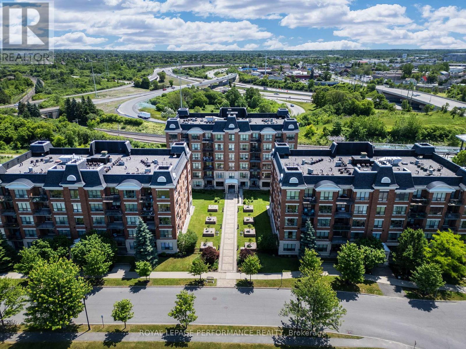 610 - 955 Beauparc Private