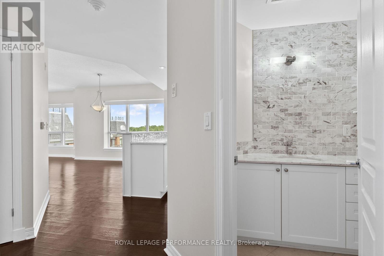 610 - 955 Beauparc Private