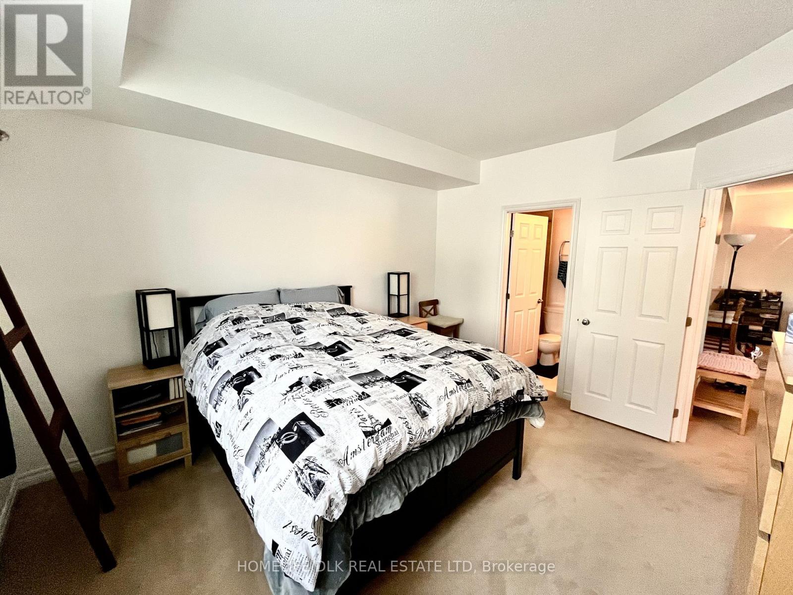 D - 137 Oldfield Street